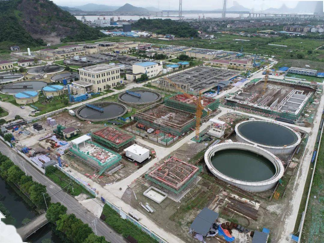 抓項目促投資(zī)